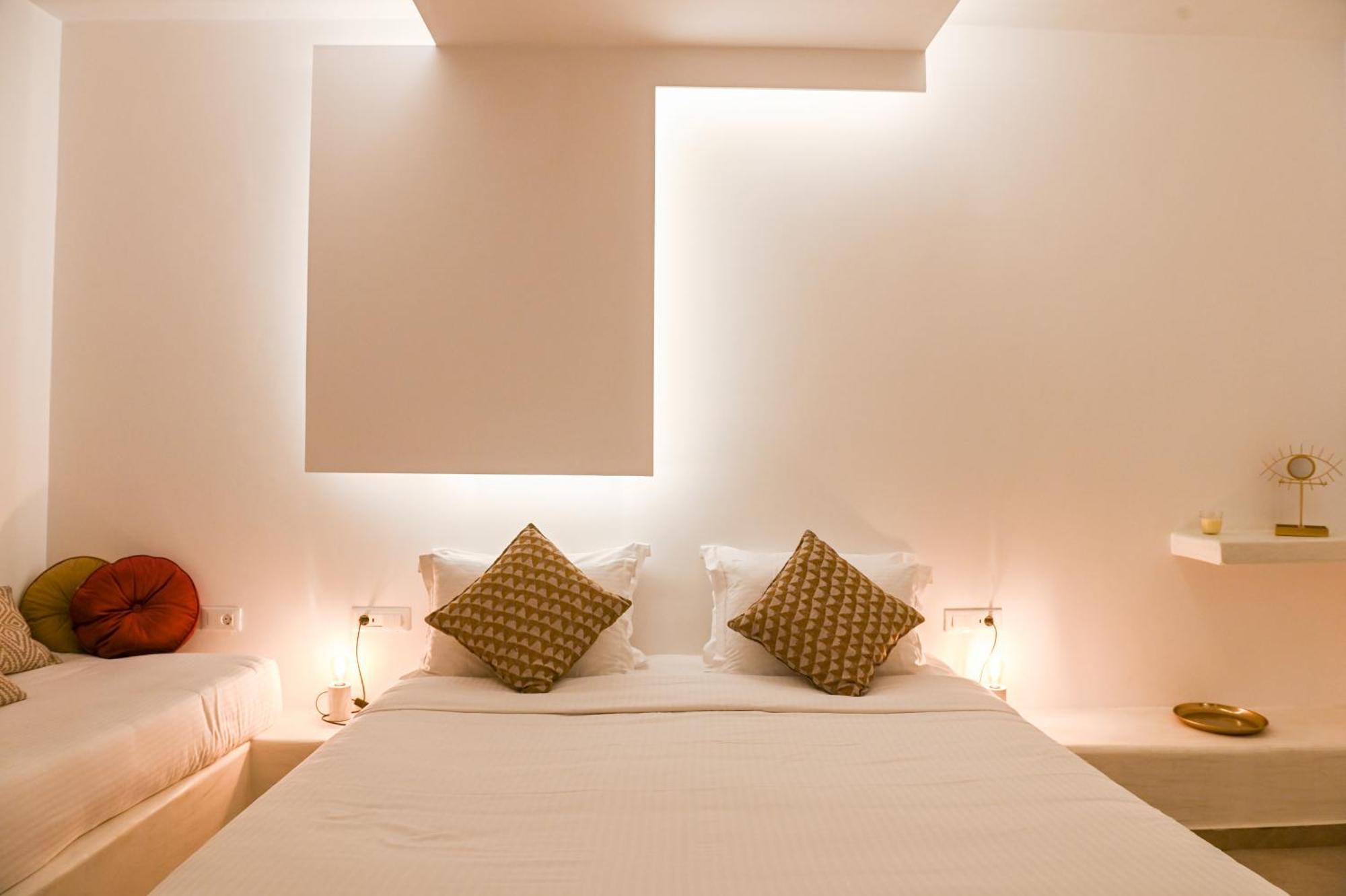 White Curves Santorini Bed & Breakfast Akrotiri  Bagian luar foto